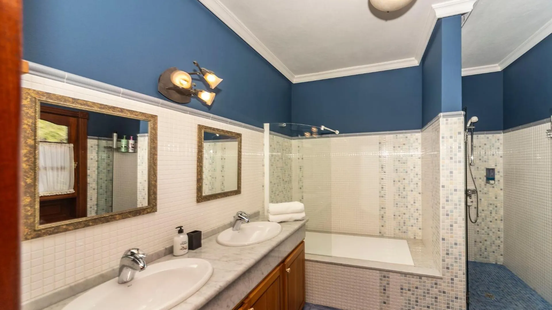 Luxury House Panoramic Sea Views Villa Guime